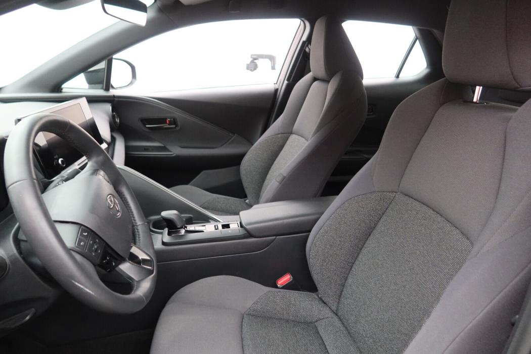 TOYOTA C-HR 2024