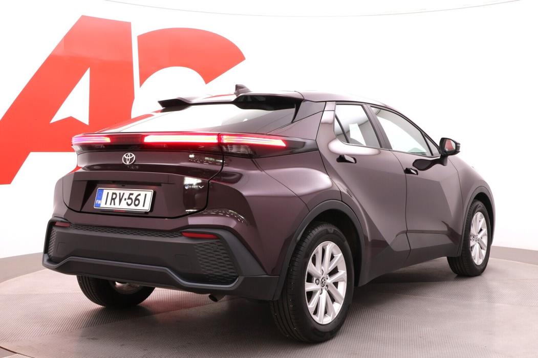 TOYOTA C-HR 2024
