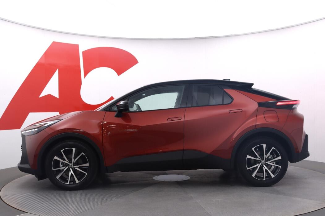 TOYOTA C-HR 2025