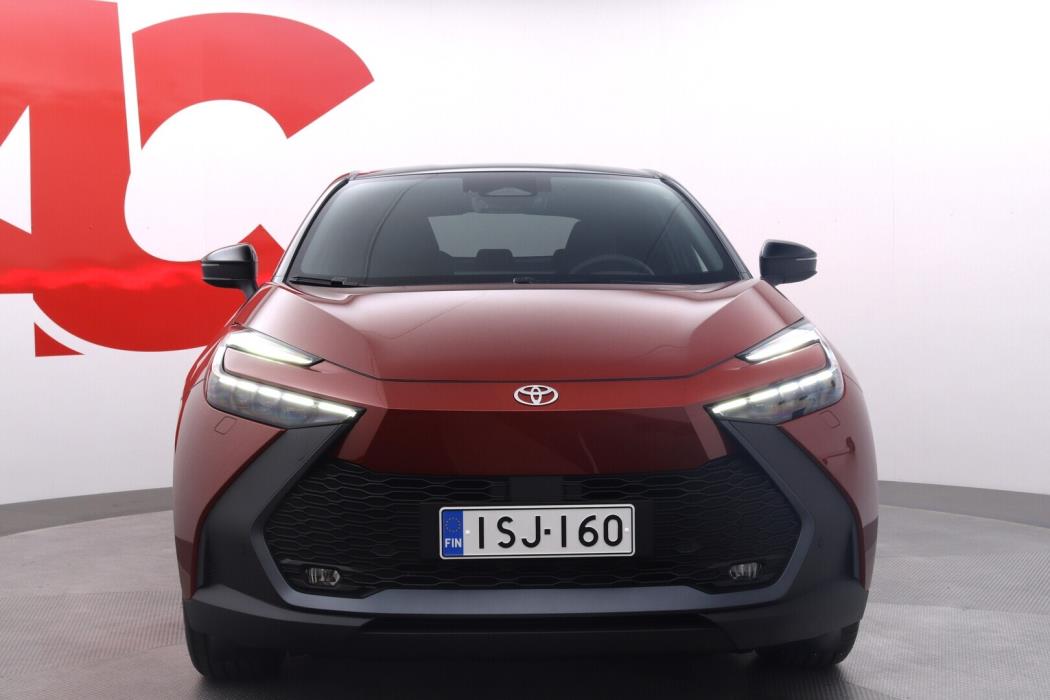TOYOTA C-HR 2025