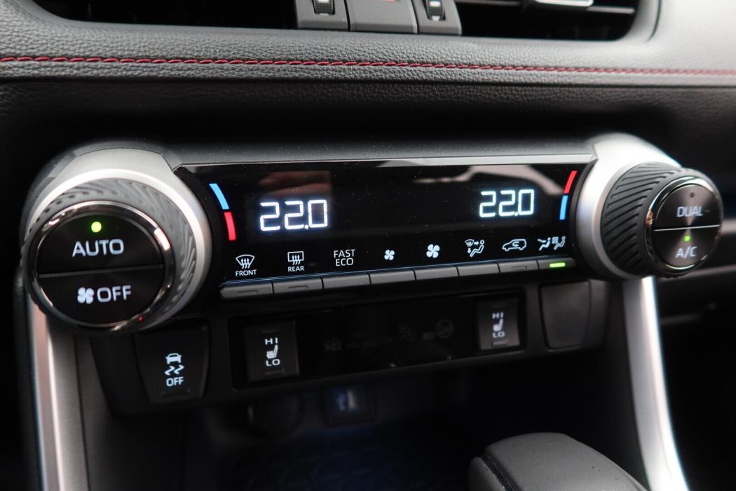 TOYOTA RAV4 Plug-in 2025