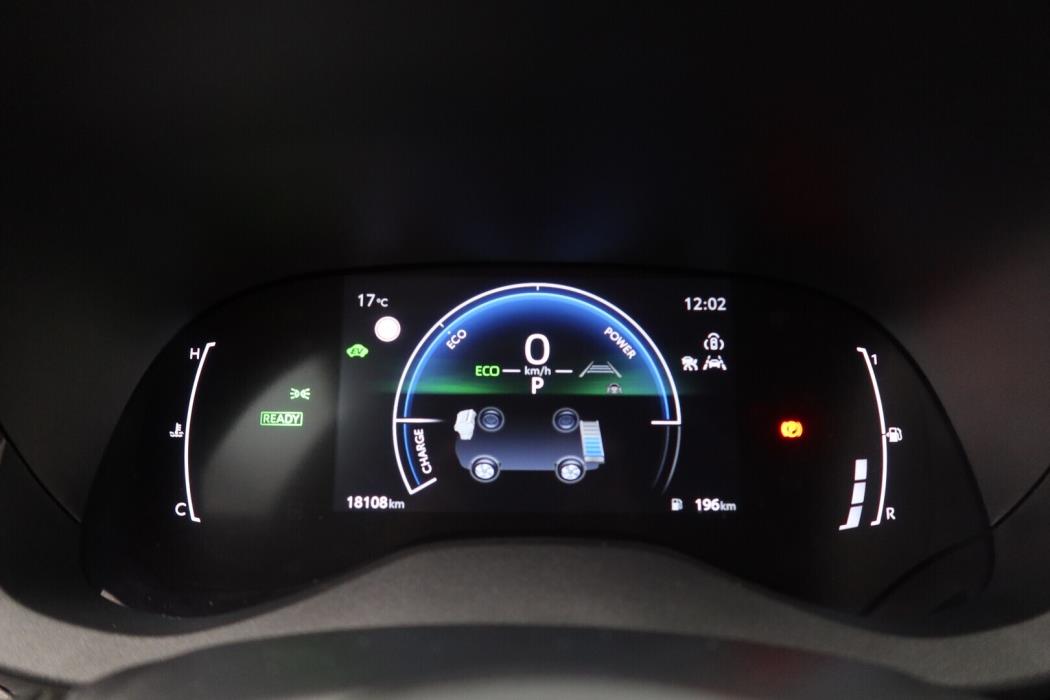 TOYOTA Yaris Cross 2025