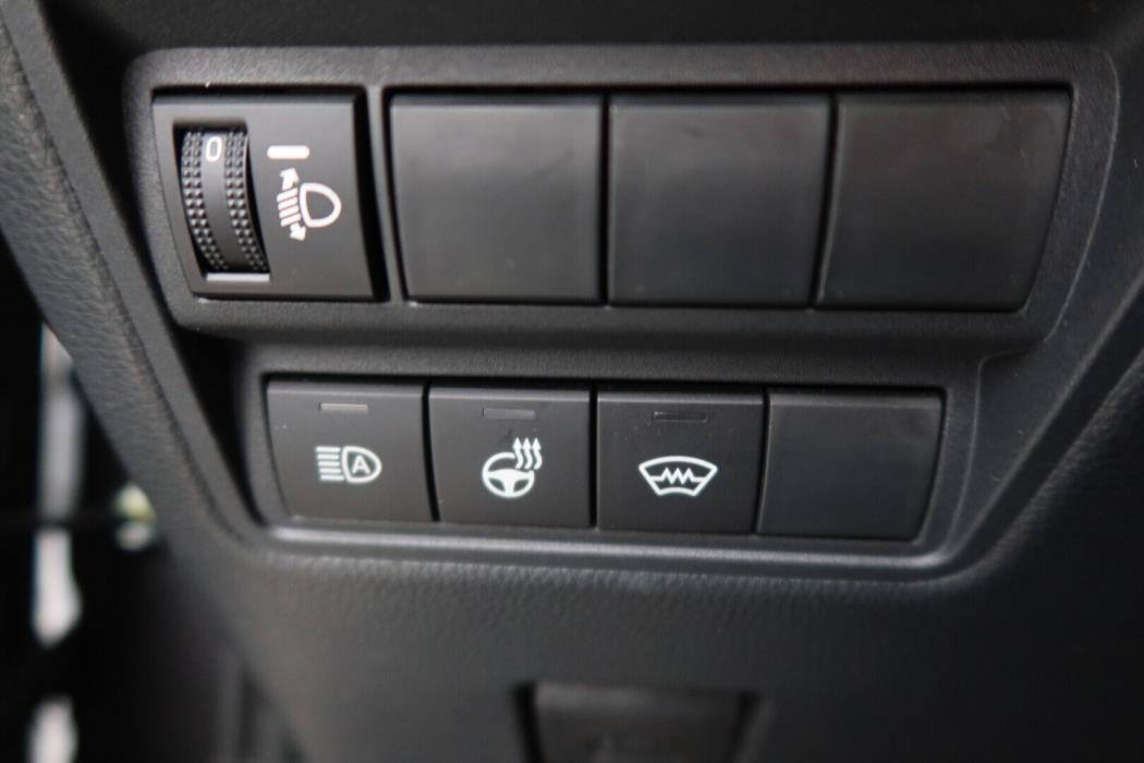 TOYOTA Yaris Cross 2025