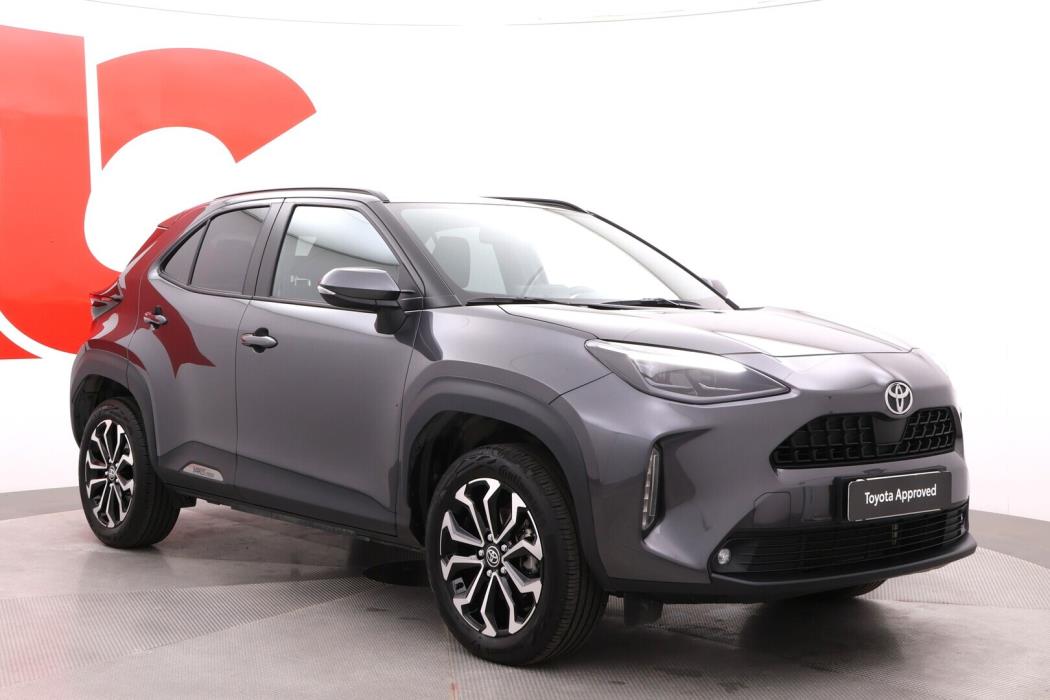 TOYOTA Yaris Cross 2025