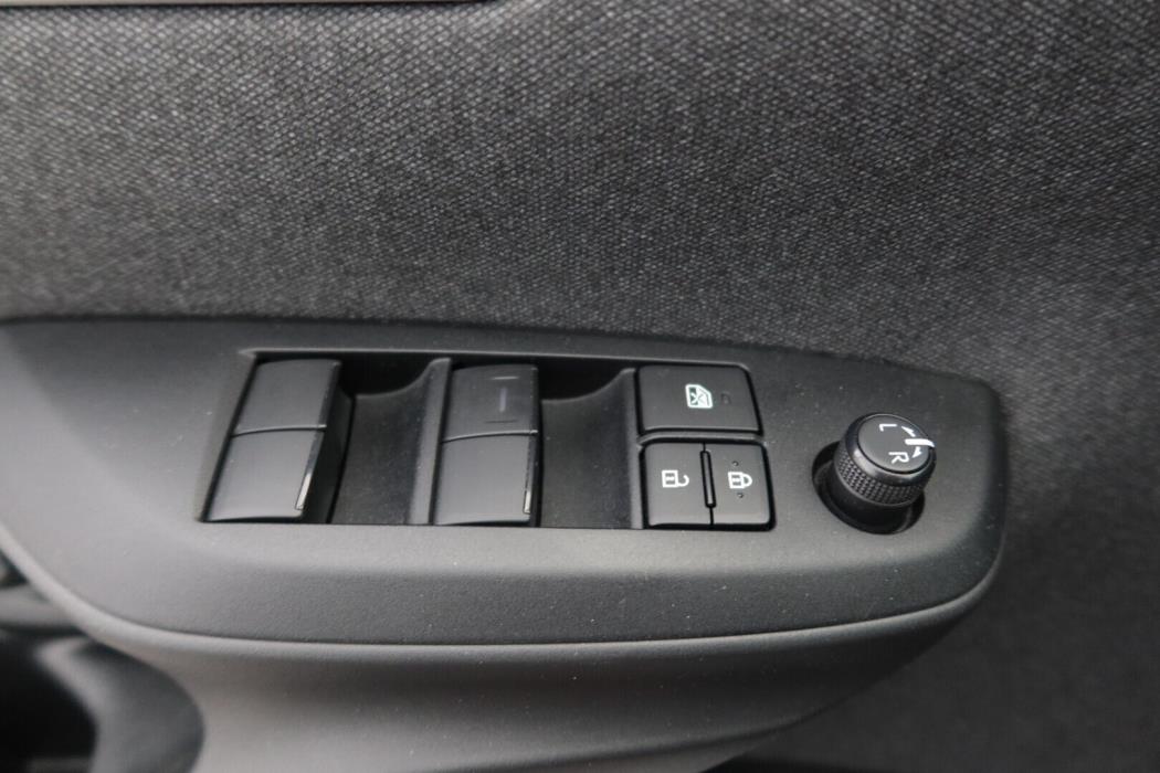 TOYOTA Yaris 2020