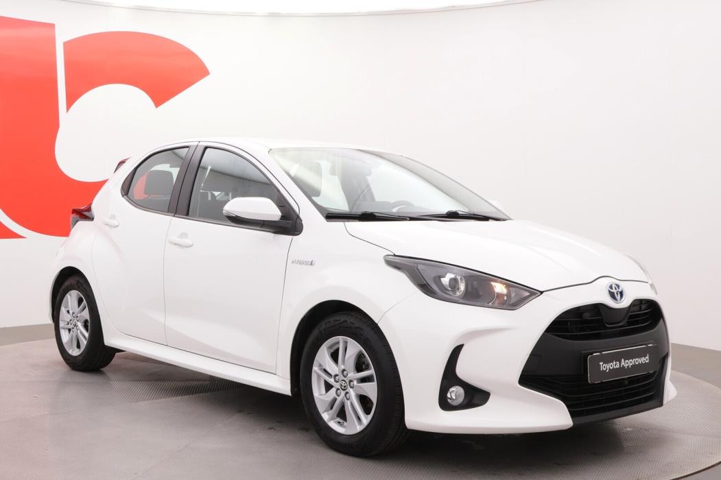 TOYOTA Yaris 2020