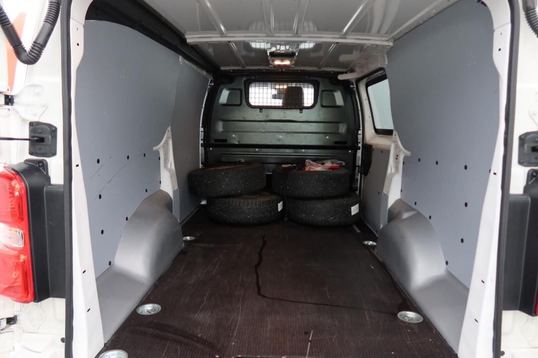 TOYOTA Proace 2021