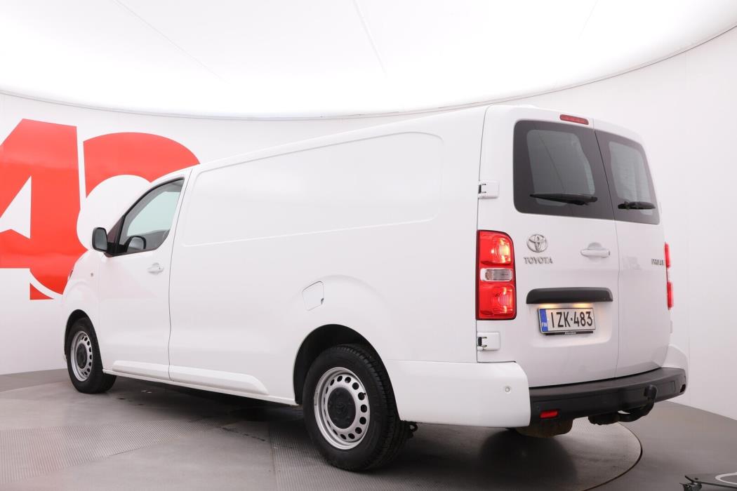 TOYOTA Proace 2021