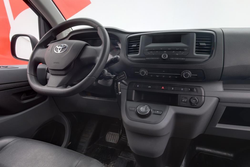 TOYOTA Proace 2022