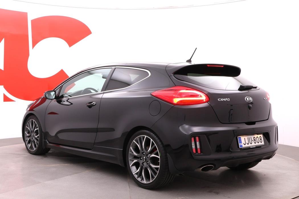 KIA pro_cee'd 2015