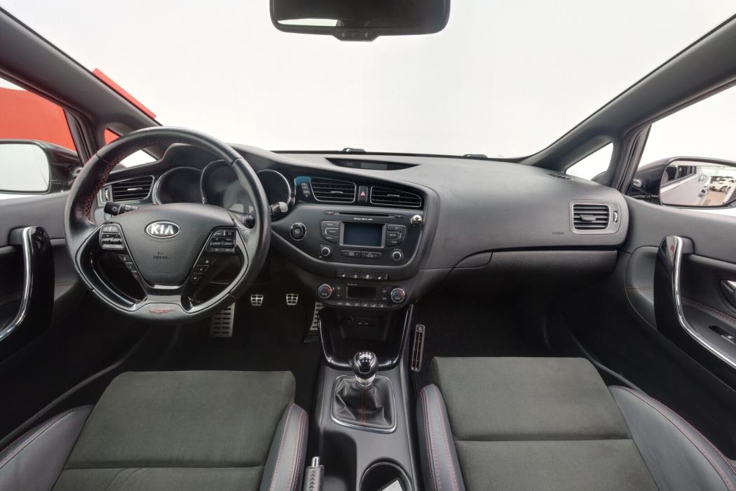 KIA pro_cee'd 2015
