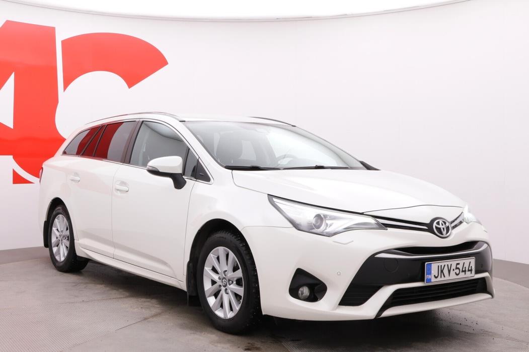 TOYOTA Avensis 2018