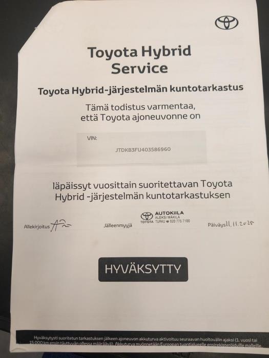 TOYOTA Prius 2018