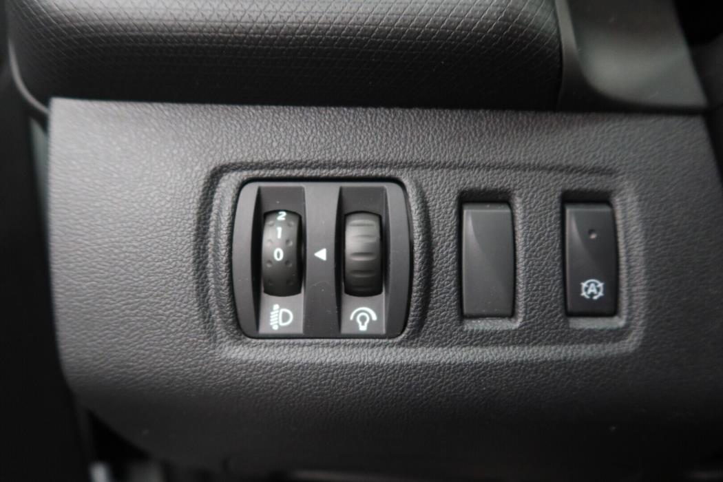 RENAULT Clio 2018