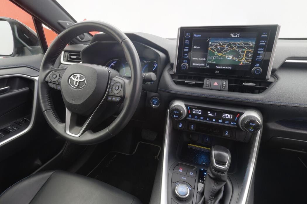 TOYOTA RAV4 2020