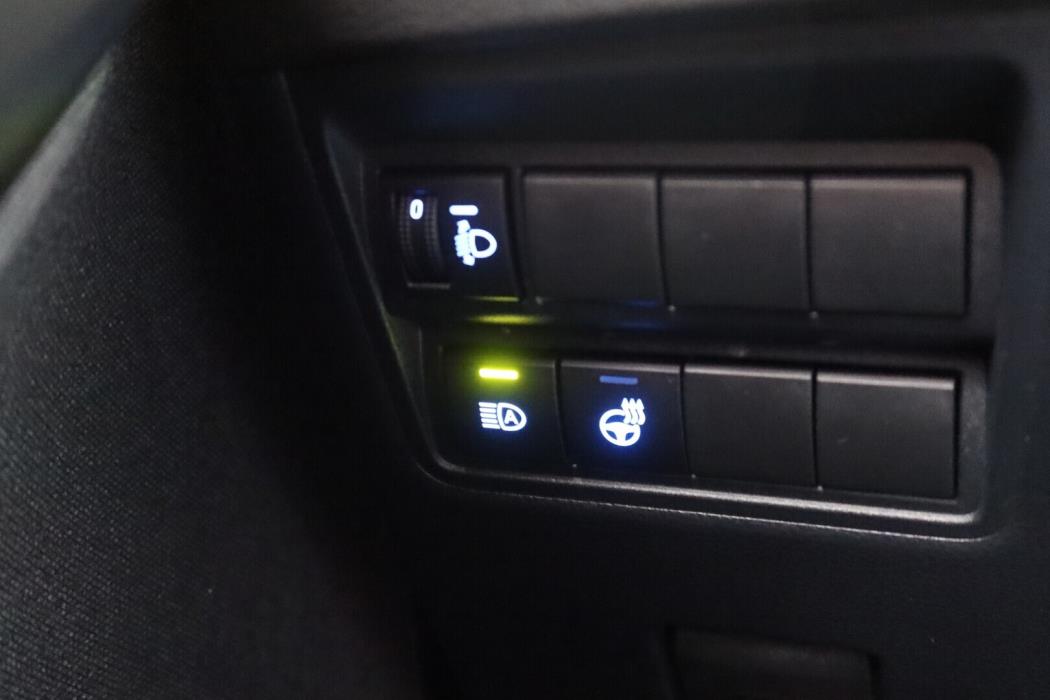 TOYOTA Yaris 2021