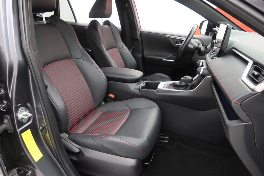 TOYOTA RAV4 Plug-in 2023