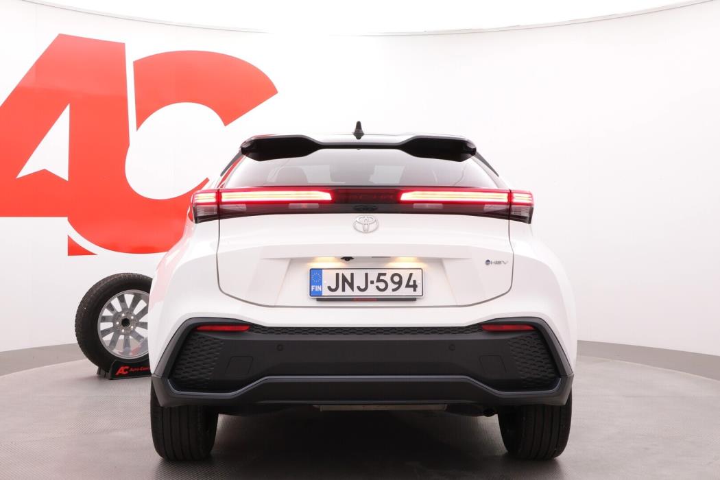 TOYOTA C-HR 2024