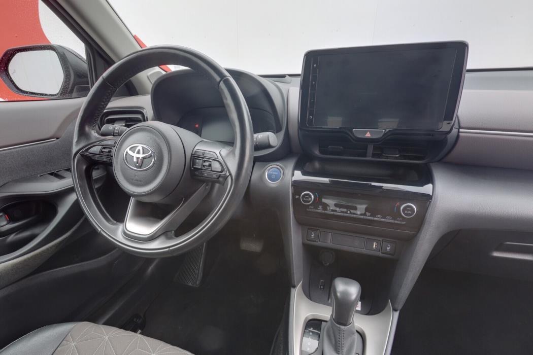 TOYOTA Yaris Cross 2022