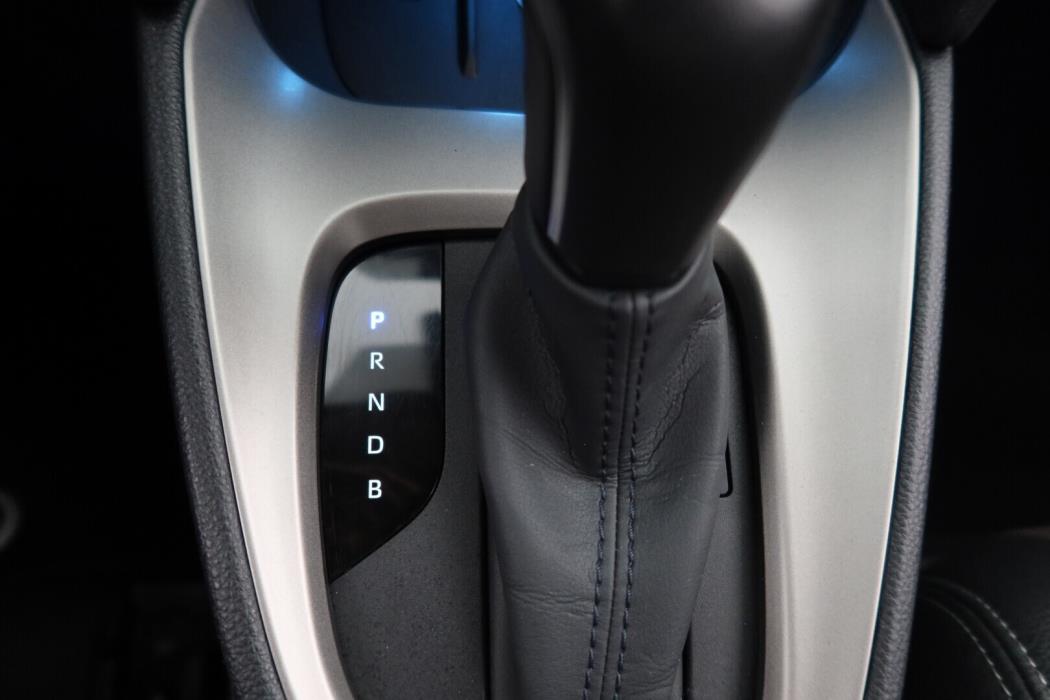 TOYOTA Yaris Cross 2022