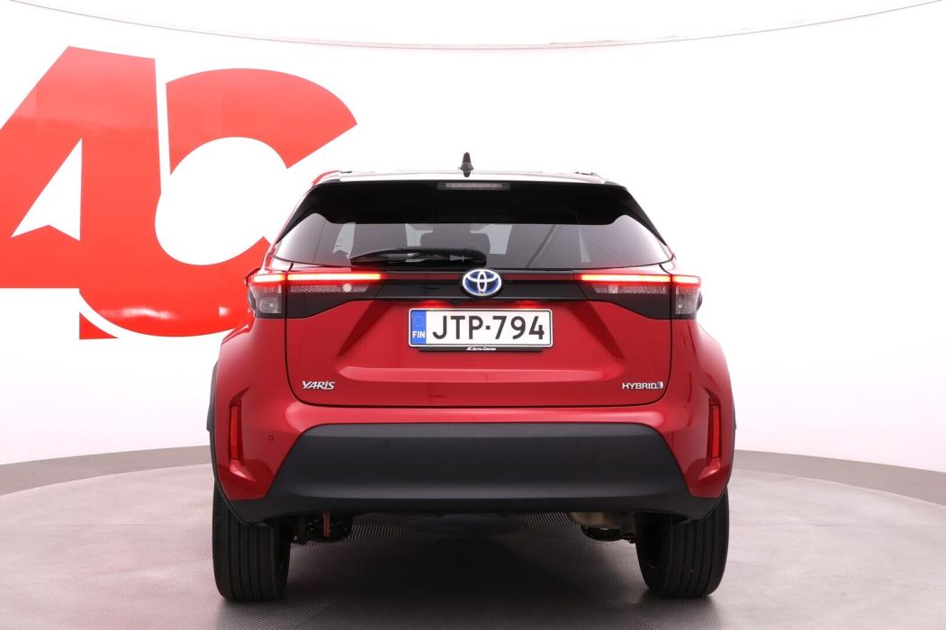 TOYOTA Yaris Cross 2022