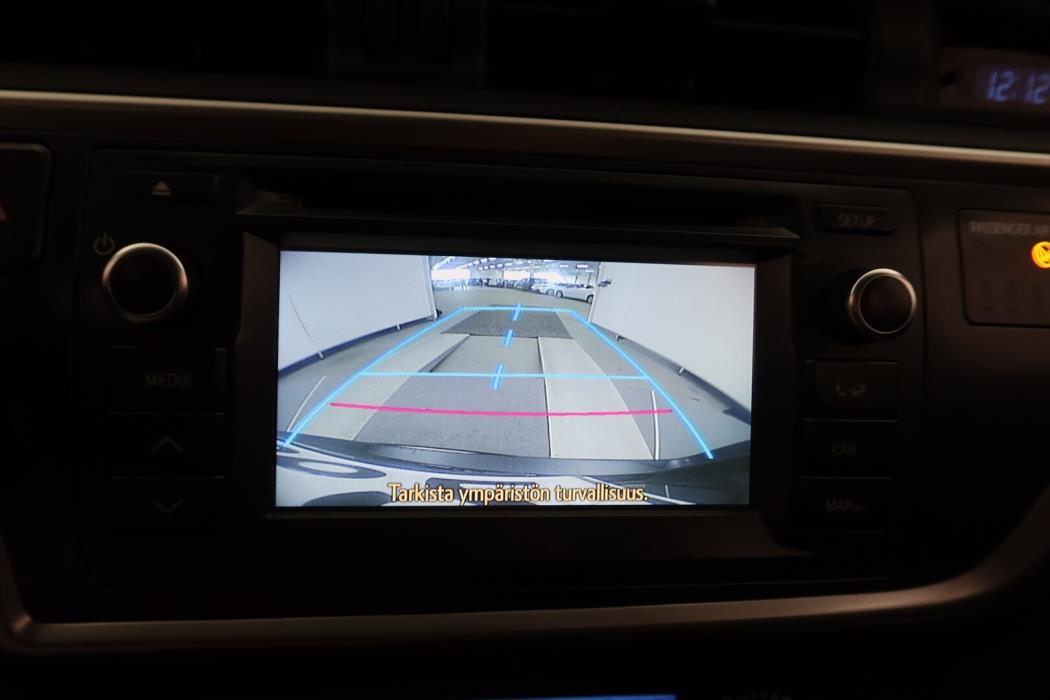 TOYOTA Auris 2014