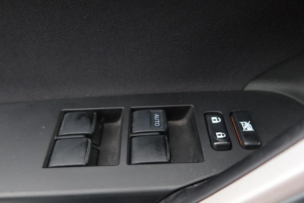 TOYOTA Auris 2014
