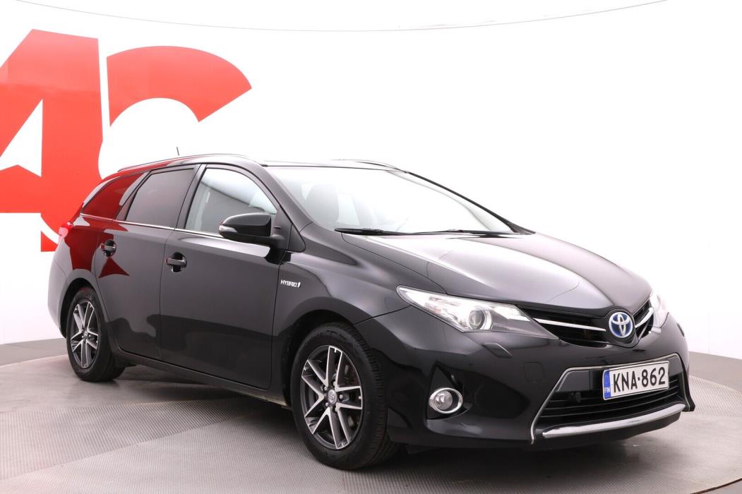 TOYOTA Auris 2014