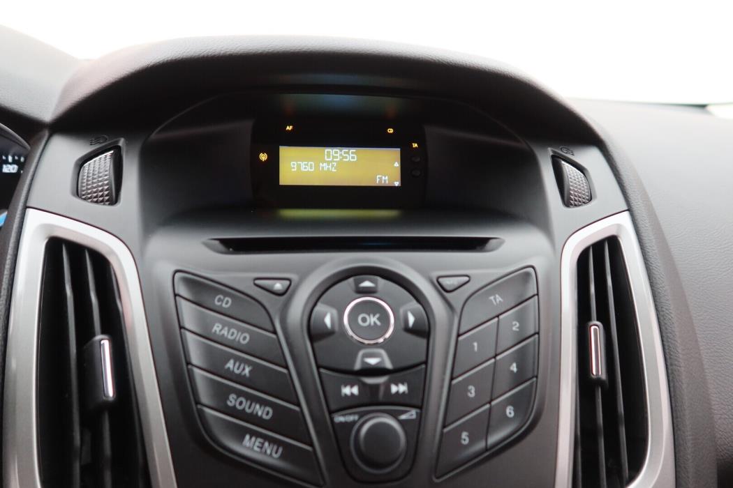 FORD Focus 2011