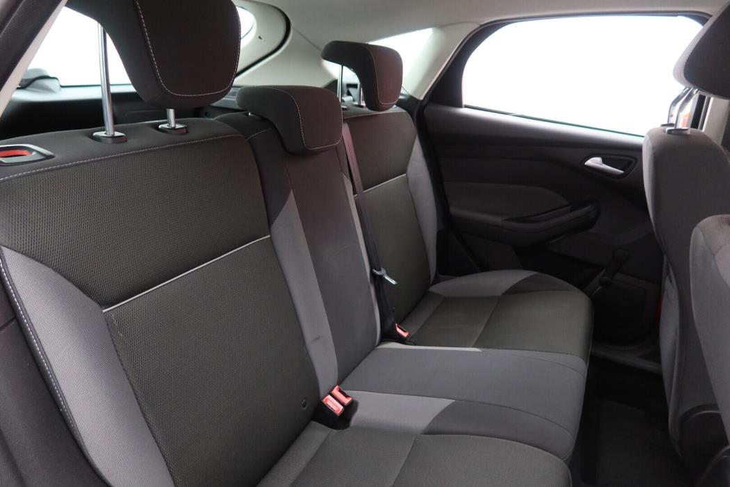 FORD Focus 2011