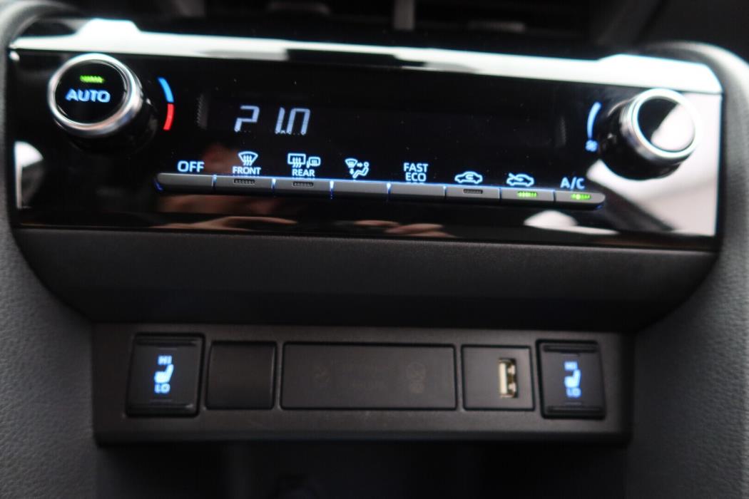TOYOTA Yaris Cross 2022