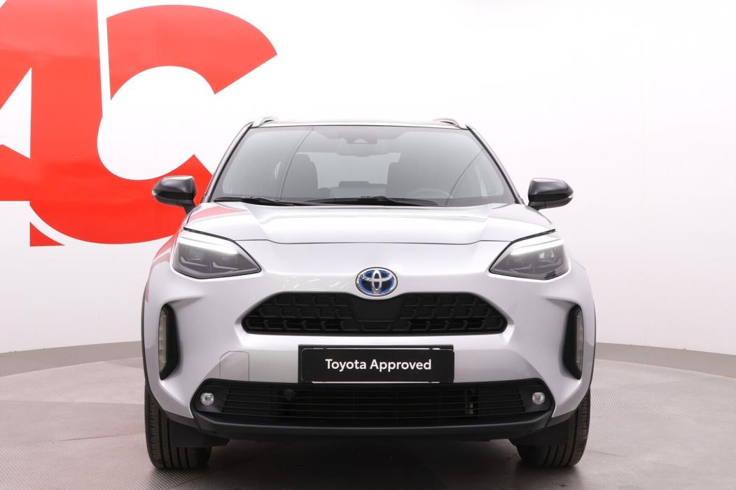 TOYOTA Yaris Cross 2022