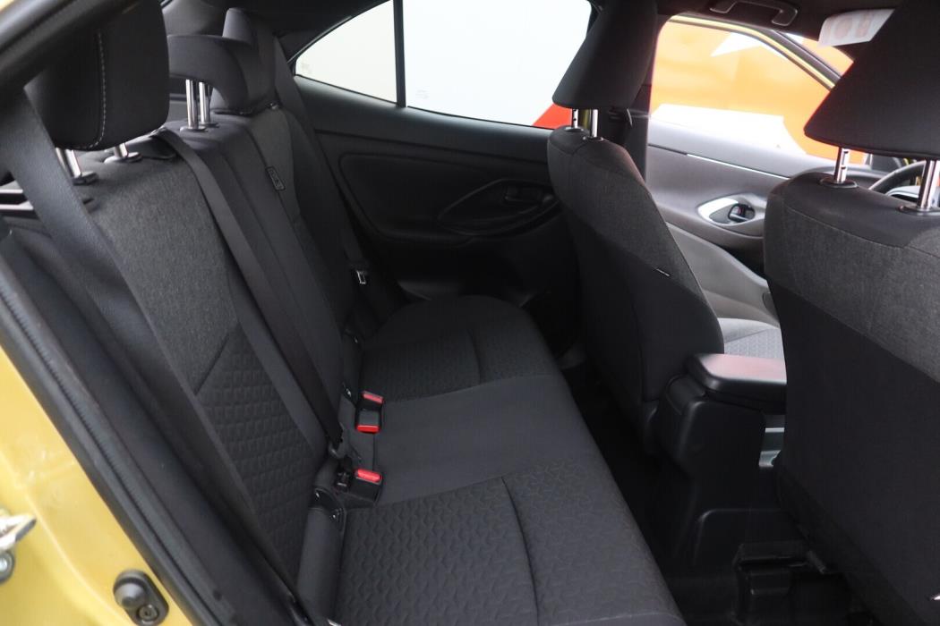 TOYOTA Yaris Cross 2023