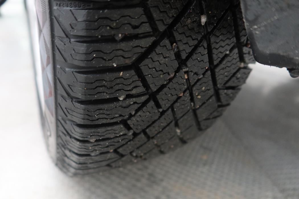 TOYOTA Yaris Cross 2023