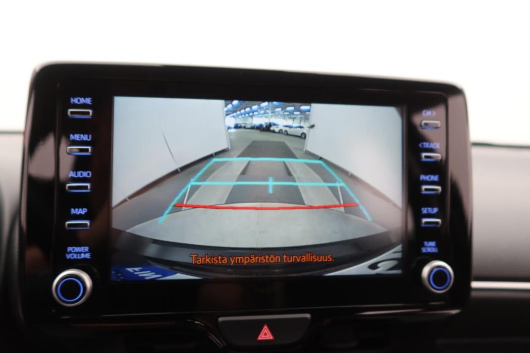 TOYOTA Yaris 2023