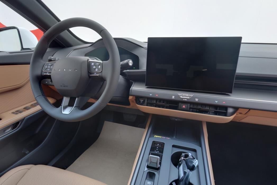 LEXUS ES 2026