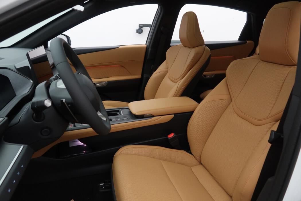 LEXUS ES 2026