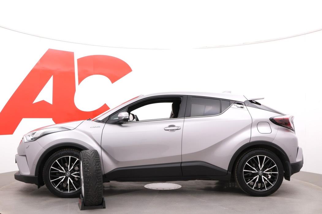TOYOTA C-HR 2018