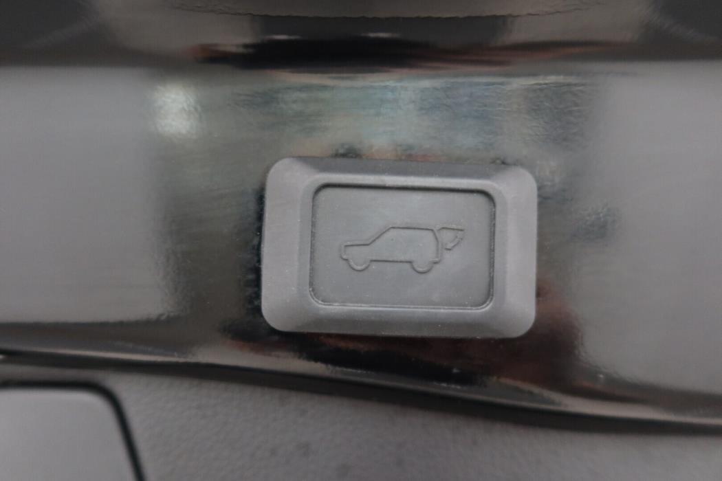 TOYOTA RAV4 2021