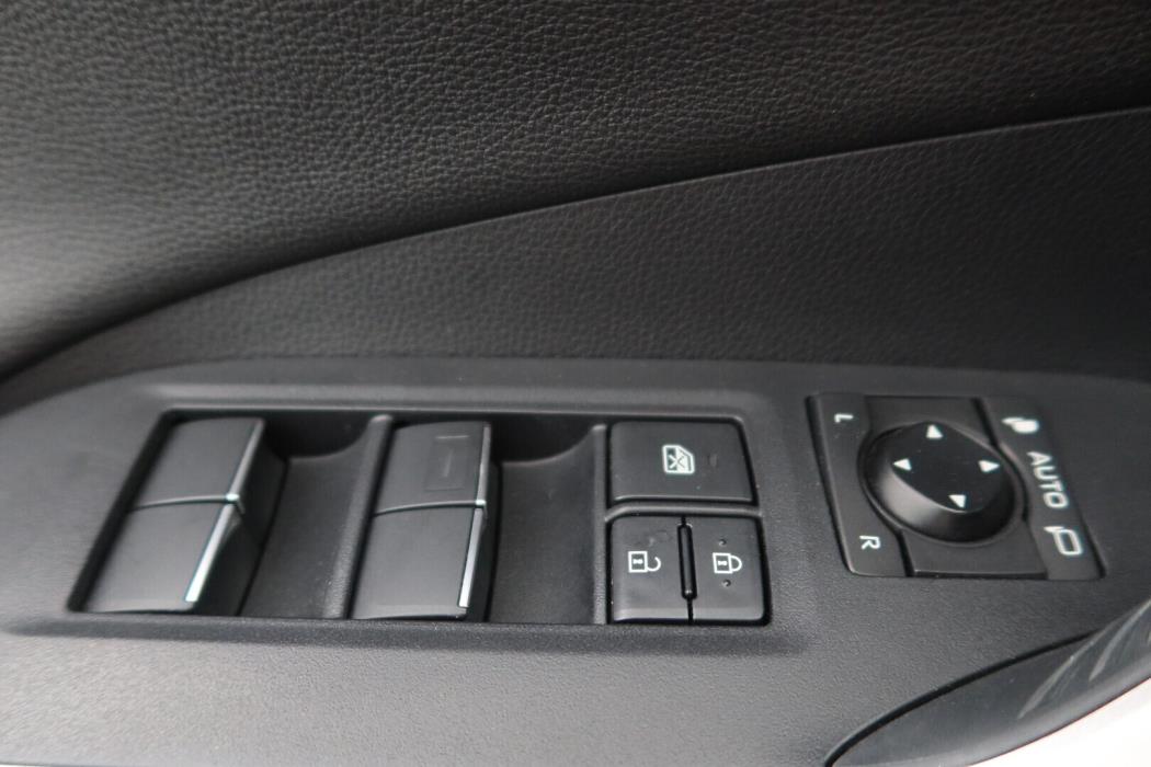 TOYOTA RAV4 2021