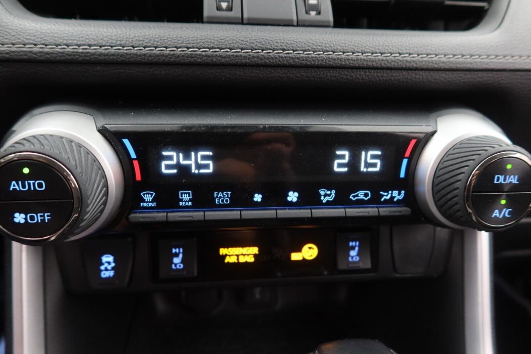 TOYOTA RAV4 2021