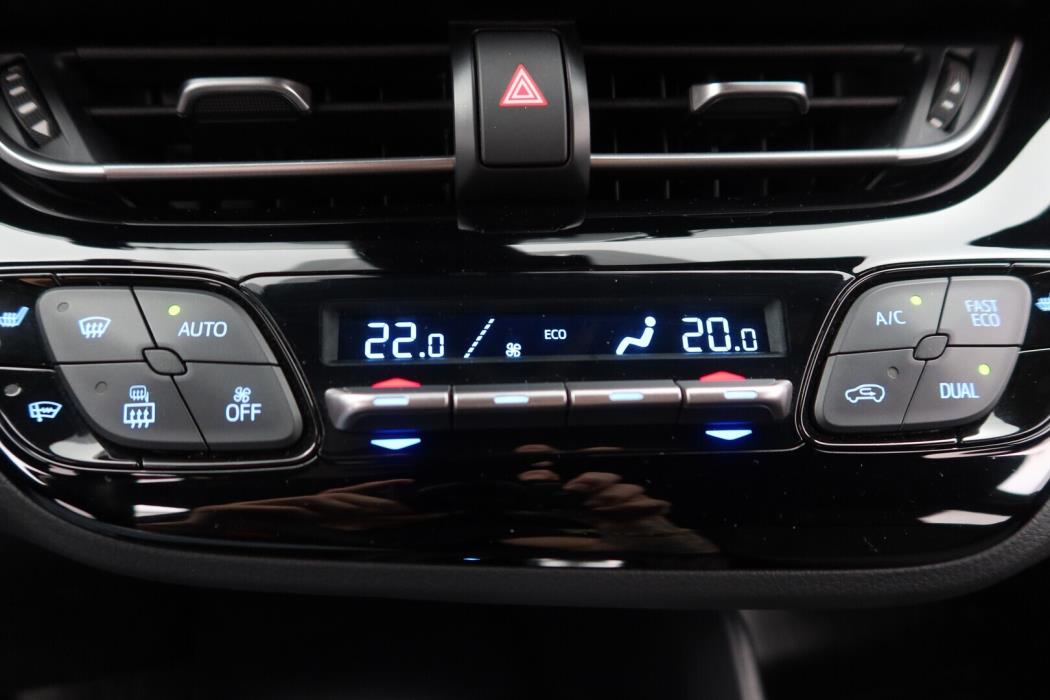 TOYOTA C-HR 2022