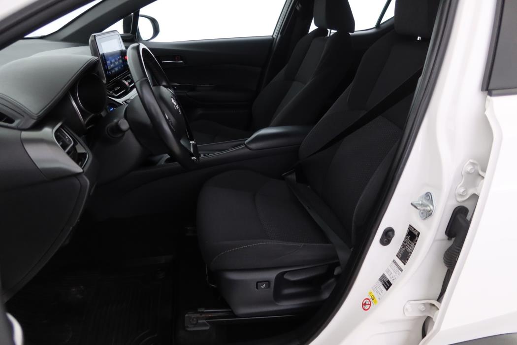 TOYOTA C-HR 2018