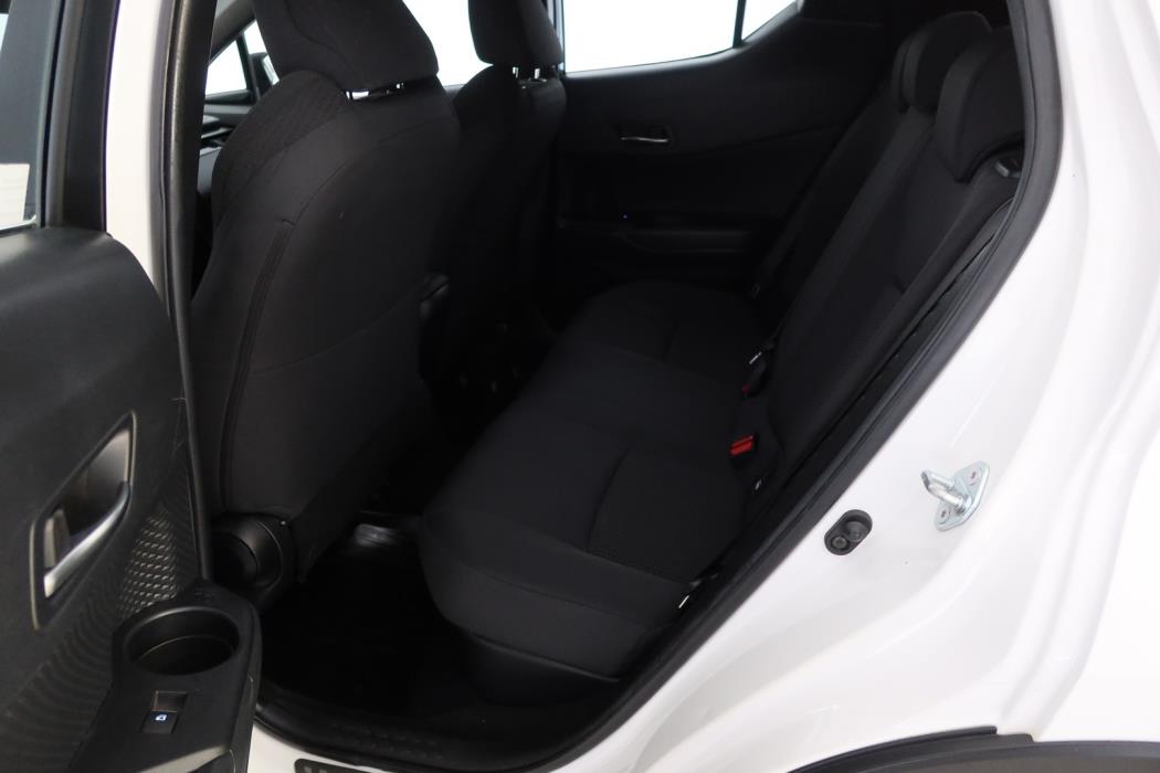 TOYOTA C-HR 2018