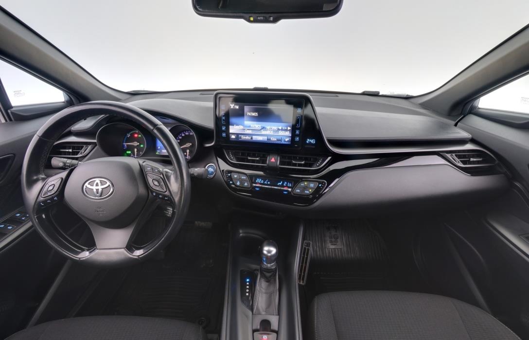 TOYOTA C-HR 2018
