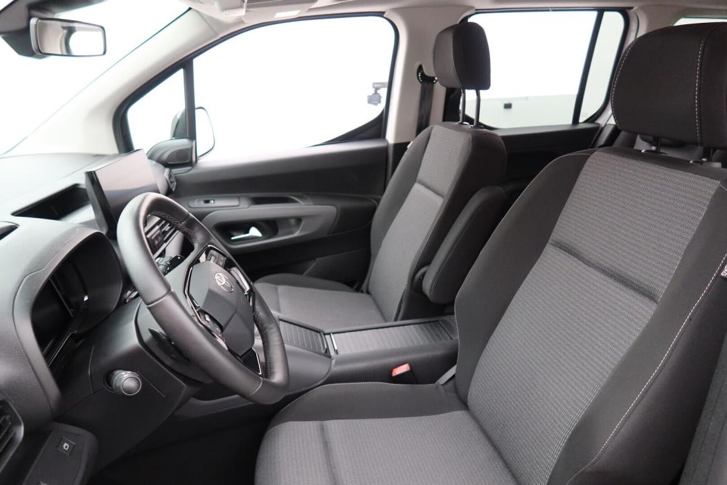 TOYOTA Proace CITY Verso 2025