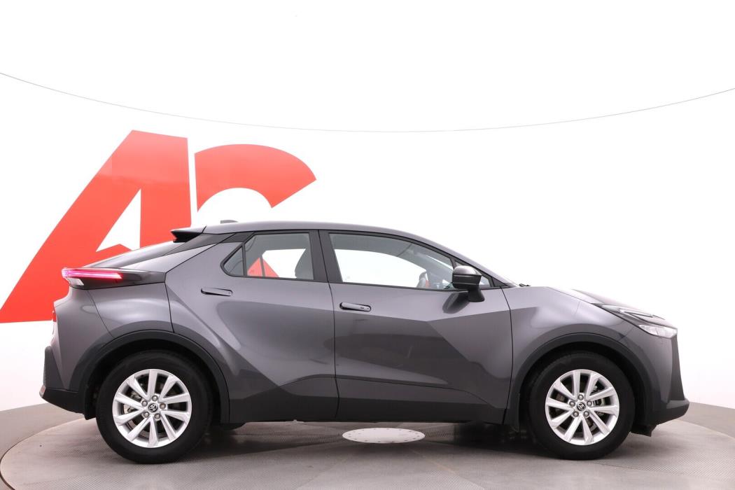 TOYOTA C-HR 2025