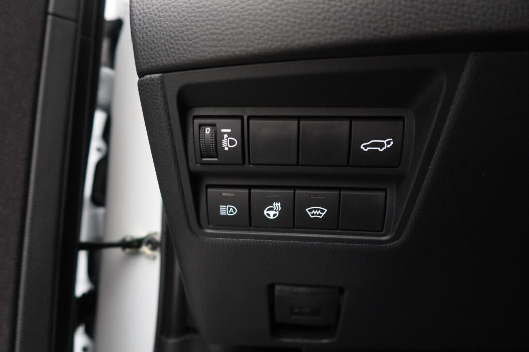 TOYOTA Yaris Cross 2025