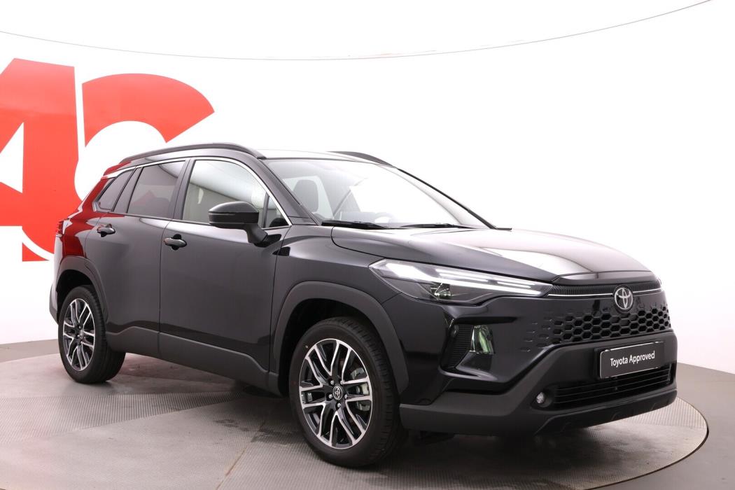 TOYOTA Corolla Cross 2026