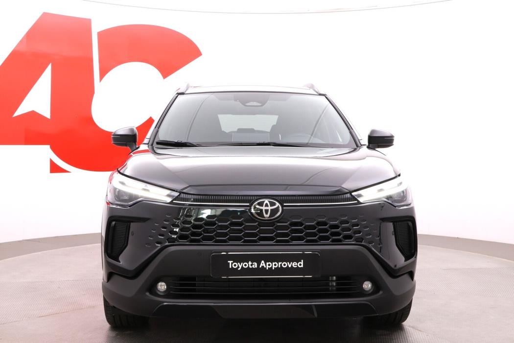TOYOTA Corolla Cross 2026